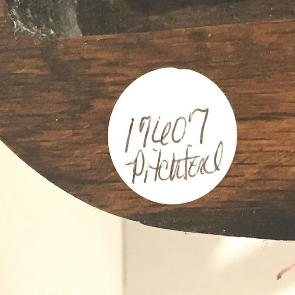 Vintage Quality Heirloom Triangular Clock Wooden - Picture 7 of 8